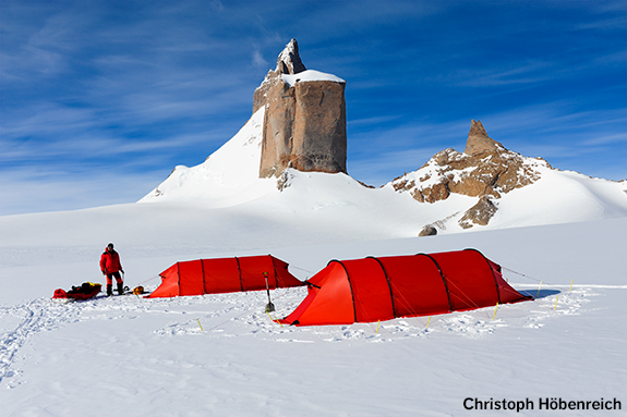Two red Keron GTs in Queen Maud Land, Antarctica. Photo: Christoph Höbenreich.