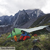 As a shelter for one or two people a Tarp 10 can be configured in a my­riad of ways, and can be used in all seasons.